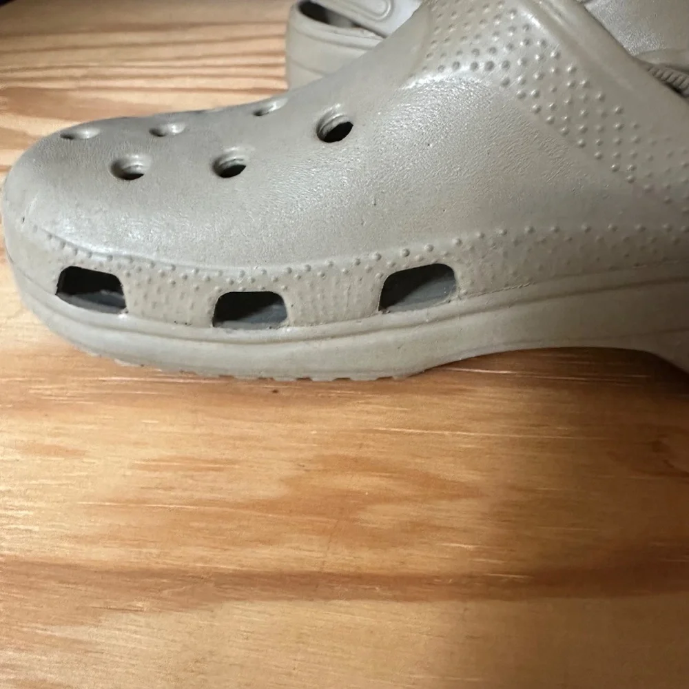 CROCS Classic Clogs - Picture 4 of 5